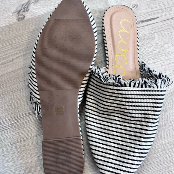Coco Striped Flats, Canvas Material with Fringe - Picture 2 of 2